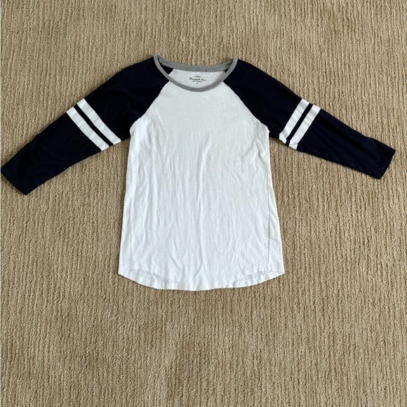 J Crew Womens White and Black 3/4 Length Baseball T-Shirt - Picture 1 of 3
